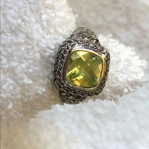 Sterling silver ring peridot stone